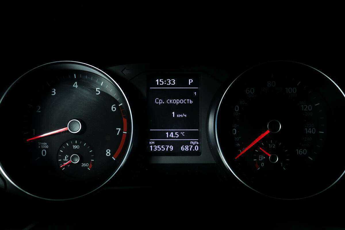 Купить Volkswagen Passat с пробегом. Фото: #9