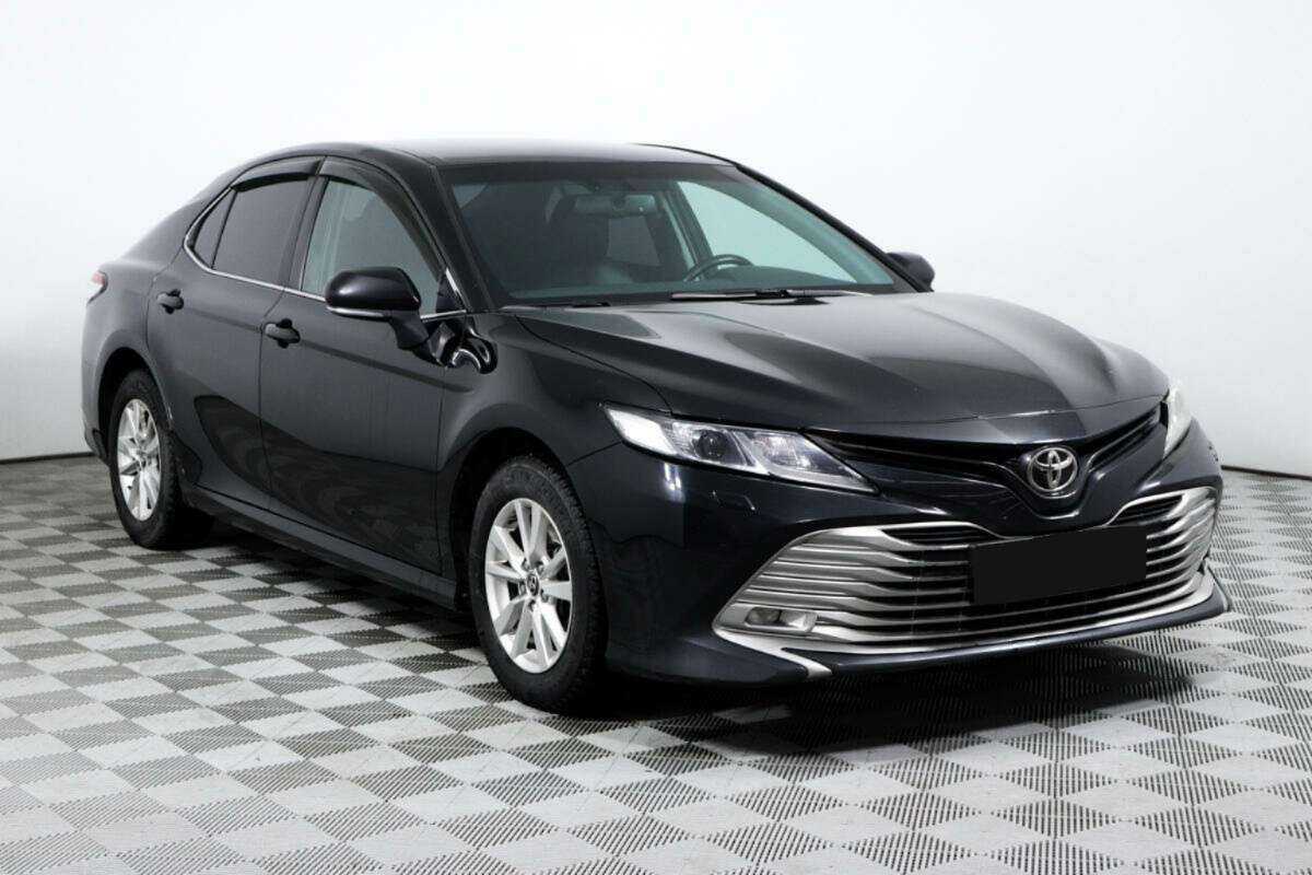 Купить Toyota Camry с пробегом. Фото: #2