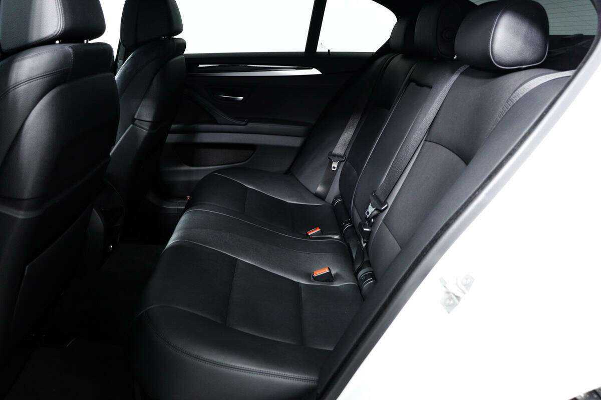 Купить BMW 5 серии с пробегом. Фото: #11