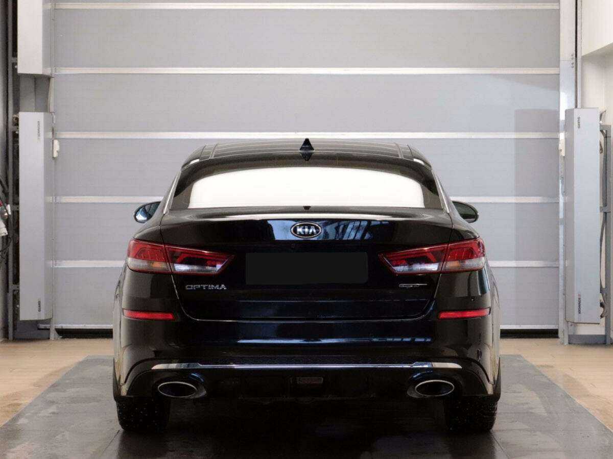 Купить Kia Optima с пробегом. Фото: #4