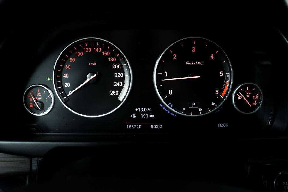 Купить BMW X5 с пробегом. Фото: #9