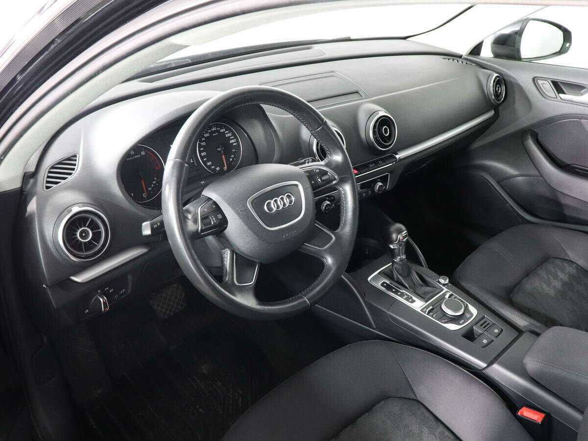 Купить Audi A3 с пробегом. Фото: #8