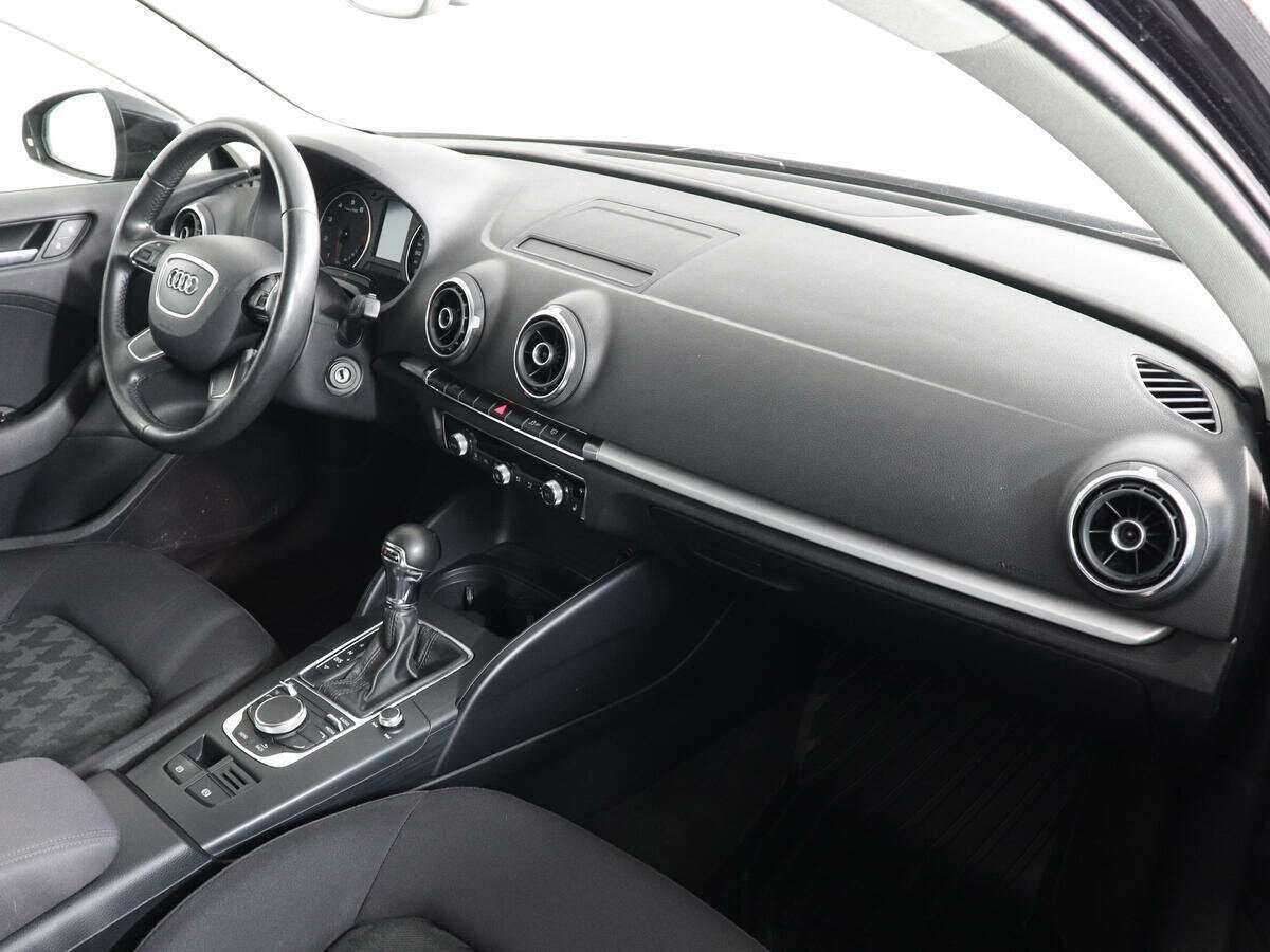 Купить Audi A3 с пробегом. Фото: #9