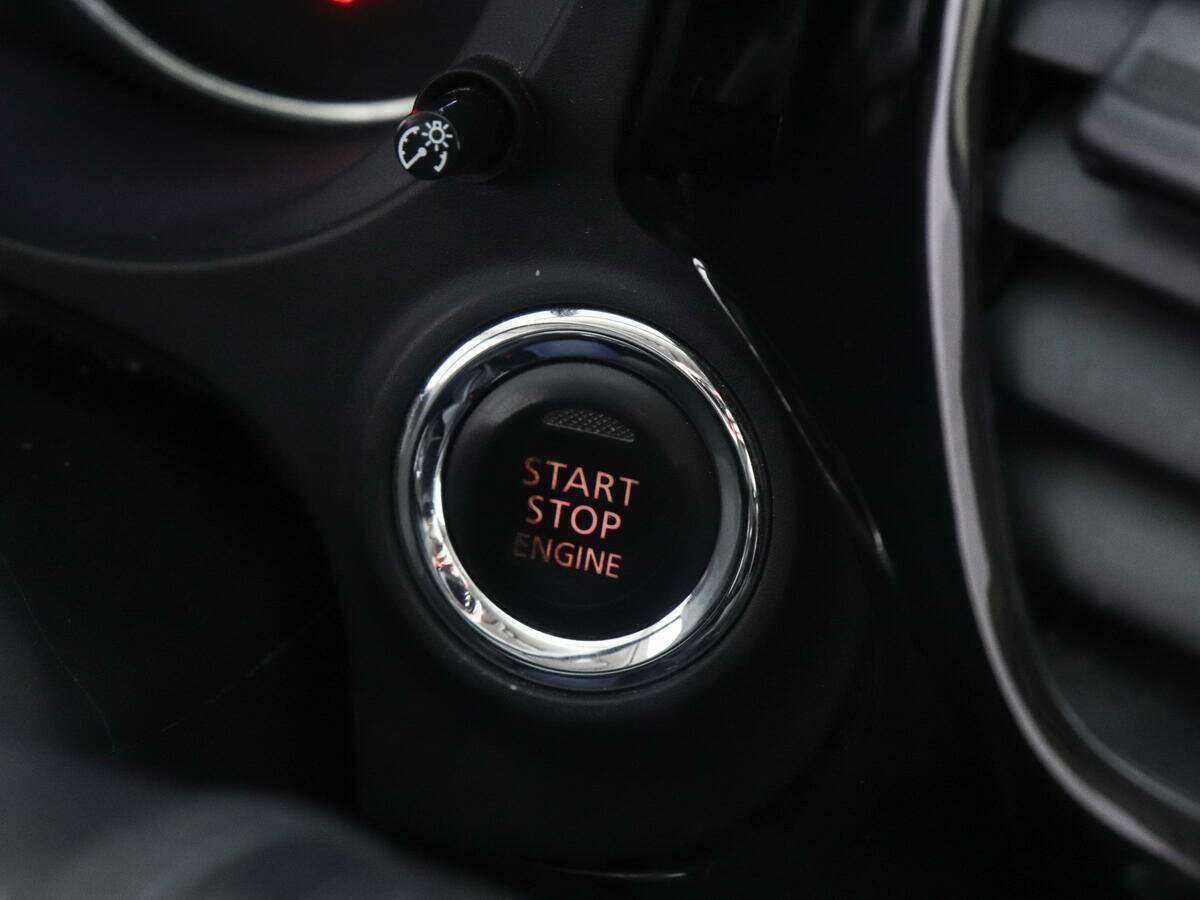 Купить Mitsubishi Outlander с пробегом. Фото: #11