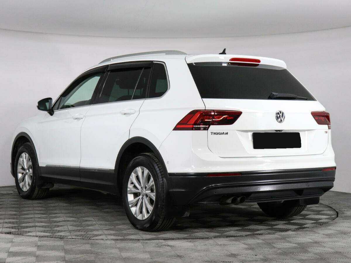 Купить Volkswagen Tiguan с пробегом. Фото: #5