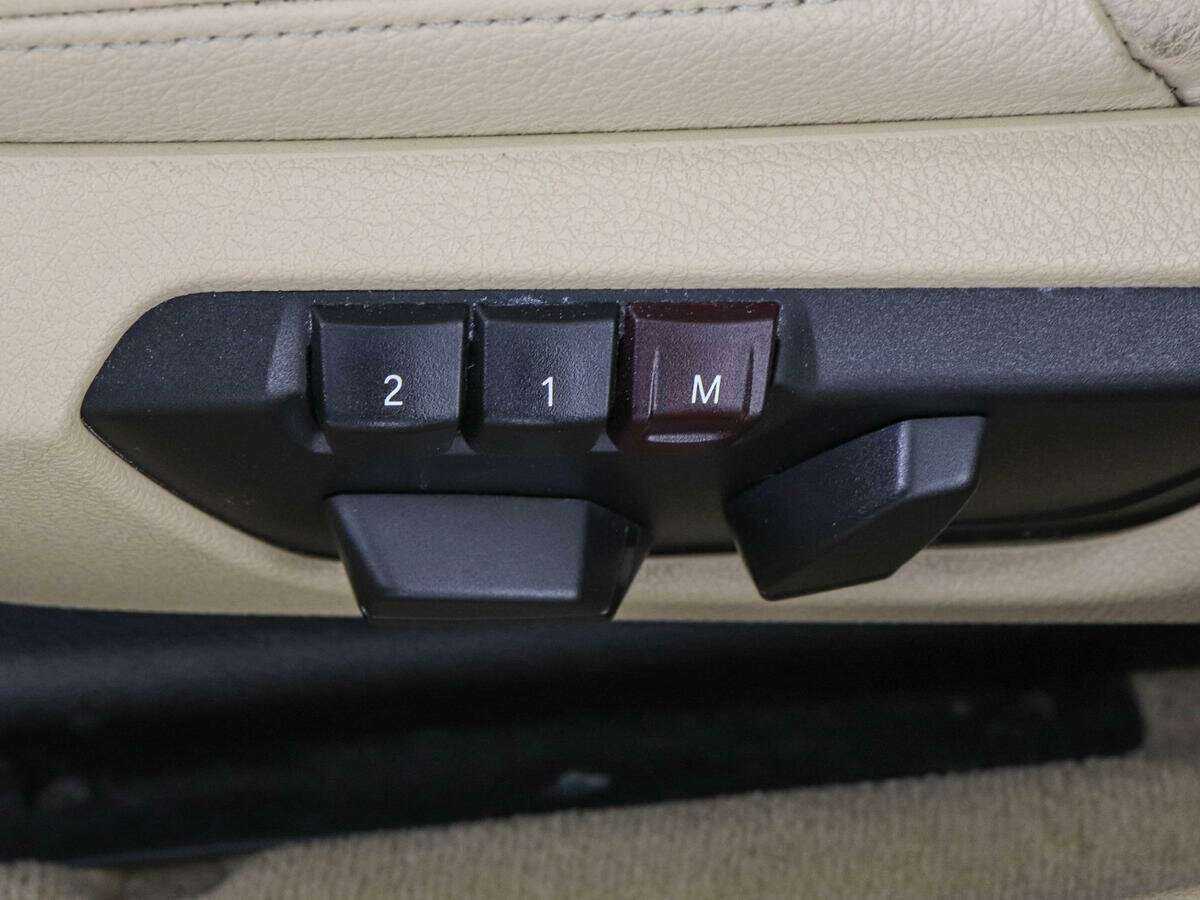 Купить BMW 3 серии с пробегом. Фото: #10