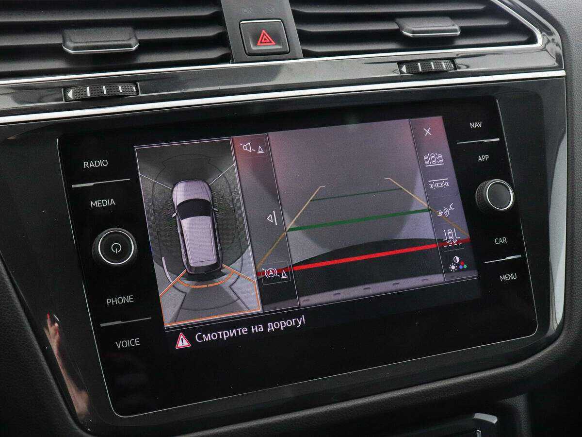 Купить Volkswagen Tiguan с пробегом. Фото: #15
