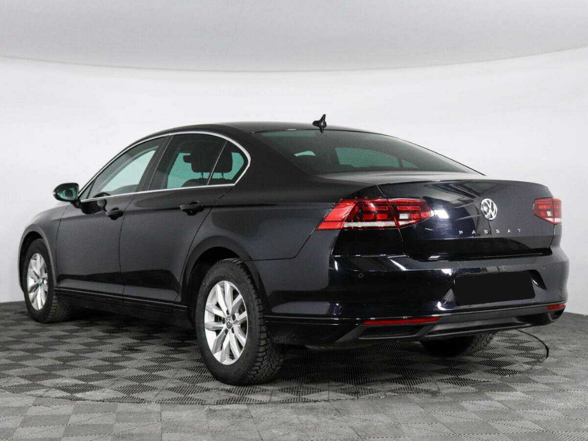 Купить Volkswagen Passat с пробегом. Фото: #6