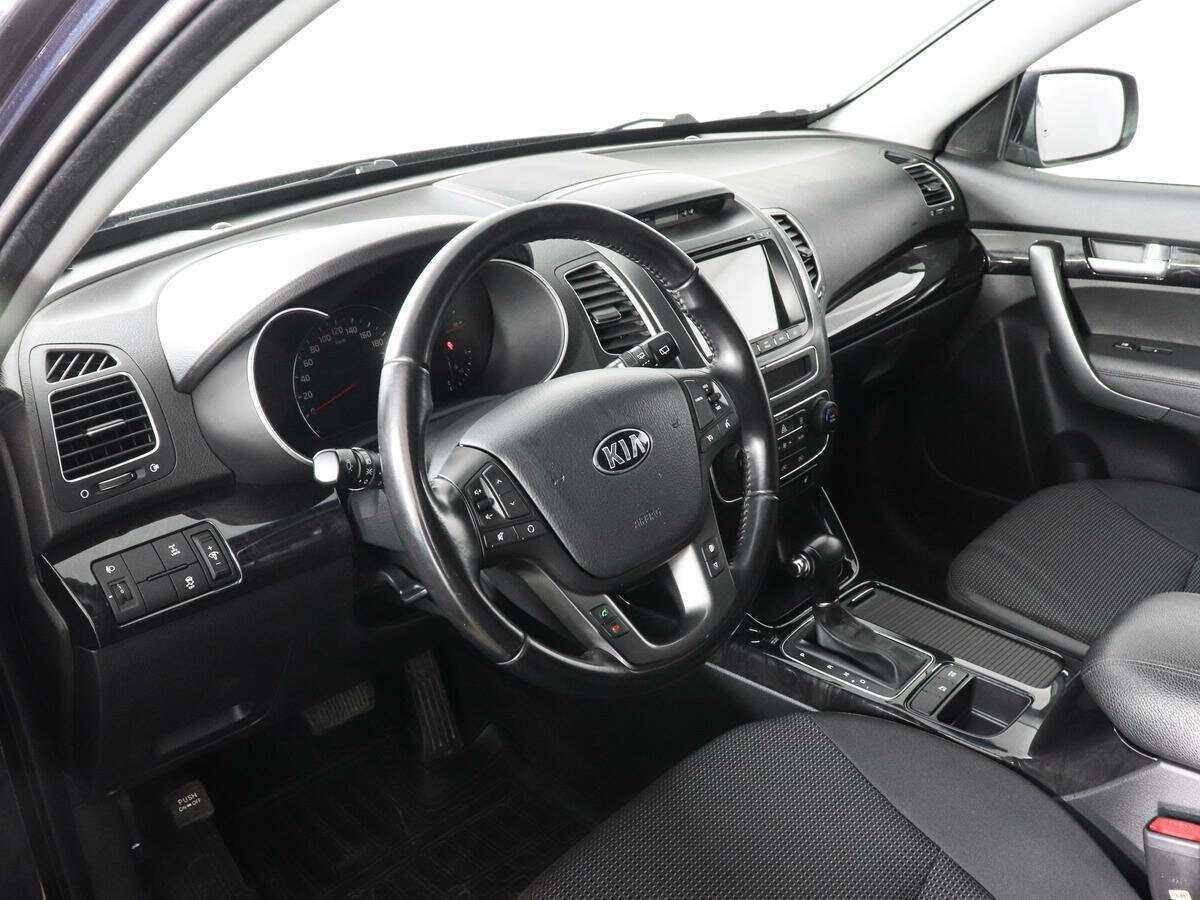 Купить Kia Sorento с пробегом. Фото: #8