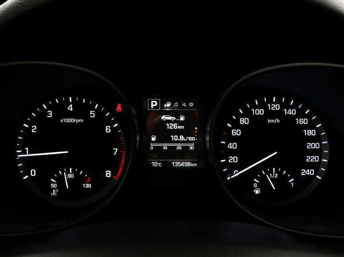 Купить Hyundai Santa Fe с пробегом. Фото: #9