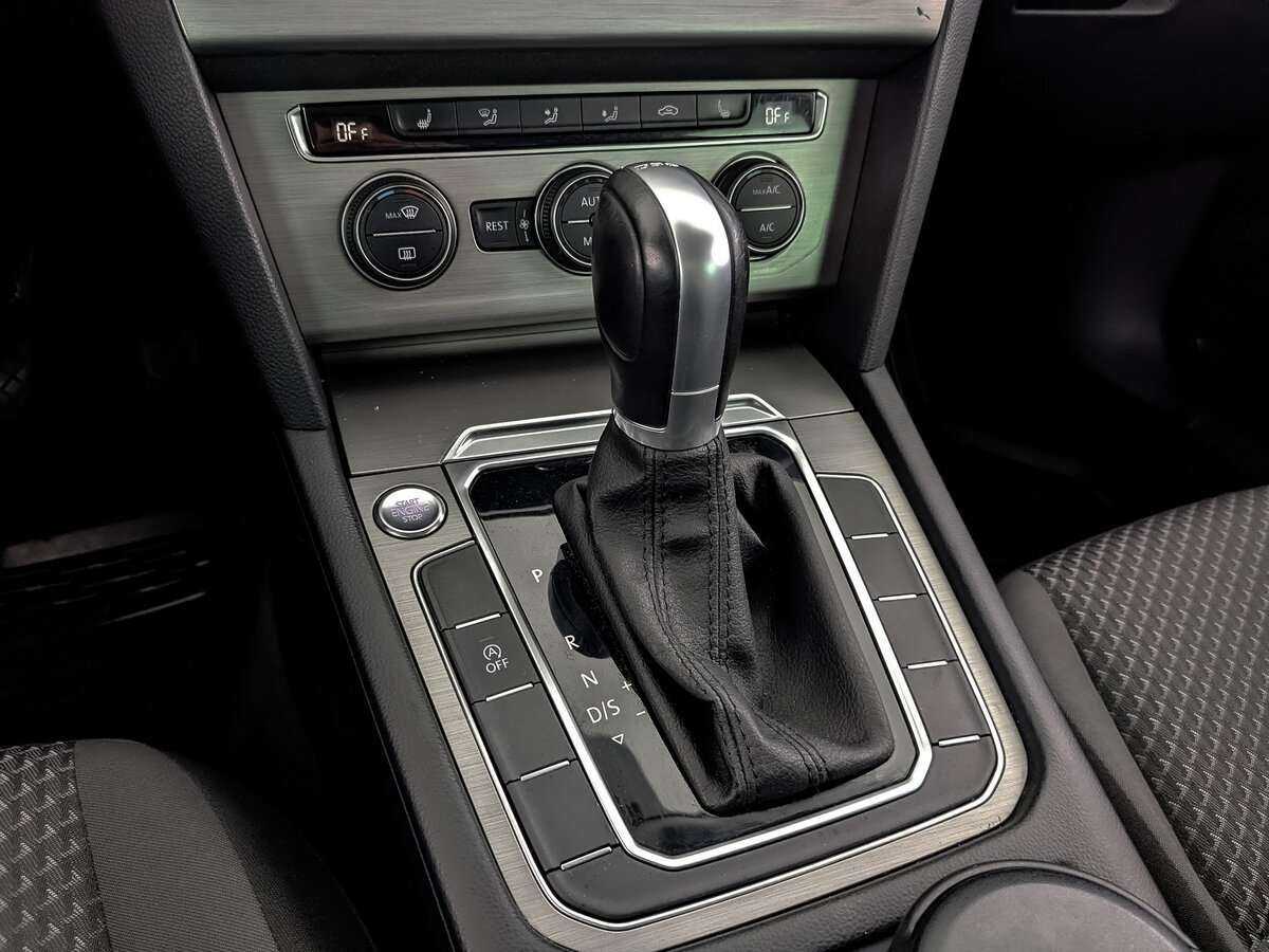 Купить Volkswagen Passat с пробегом. Фото: #20