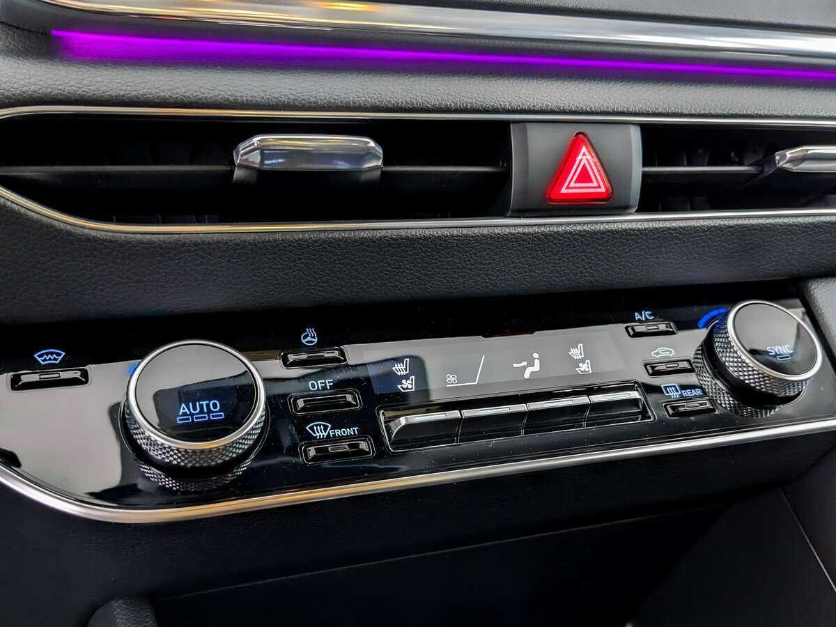 Купить Hyundai Sonata с пробегом. Фото: #21