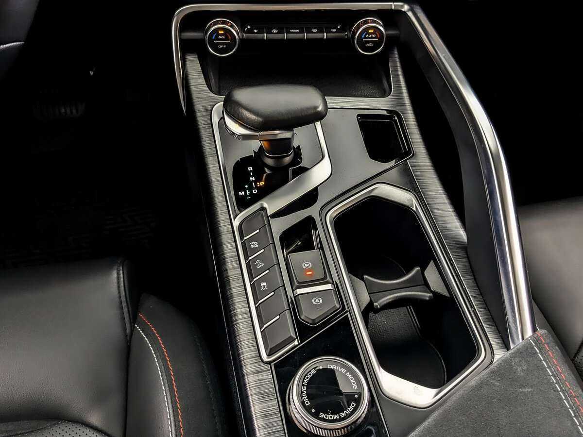 Купить Geely Tugella с пробегом. Фото: #23