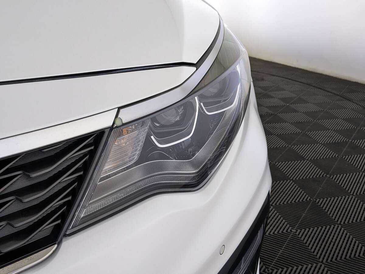 Купить Kia Optima с пробегом. Фото: #9