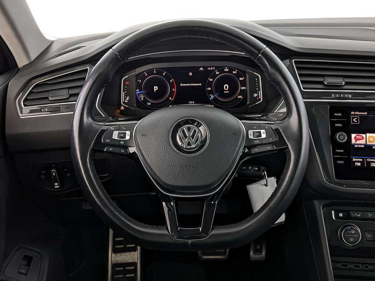 Купить Volkswagen Tiguan с пробегом. Фото: #20
