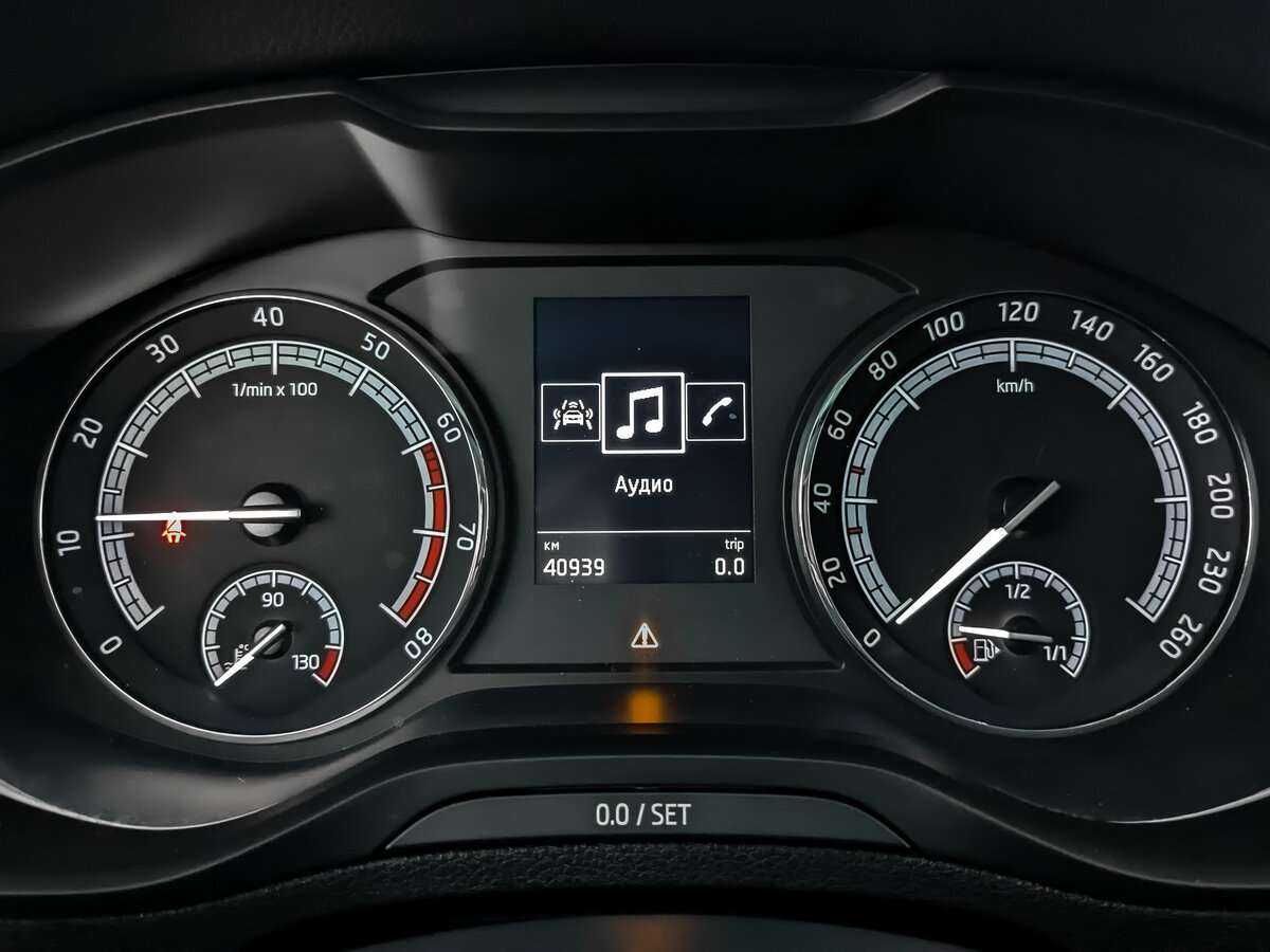 Купить Skoda Karoq с пробегом. Фото: #11