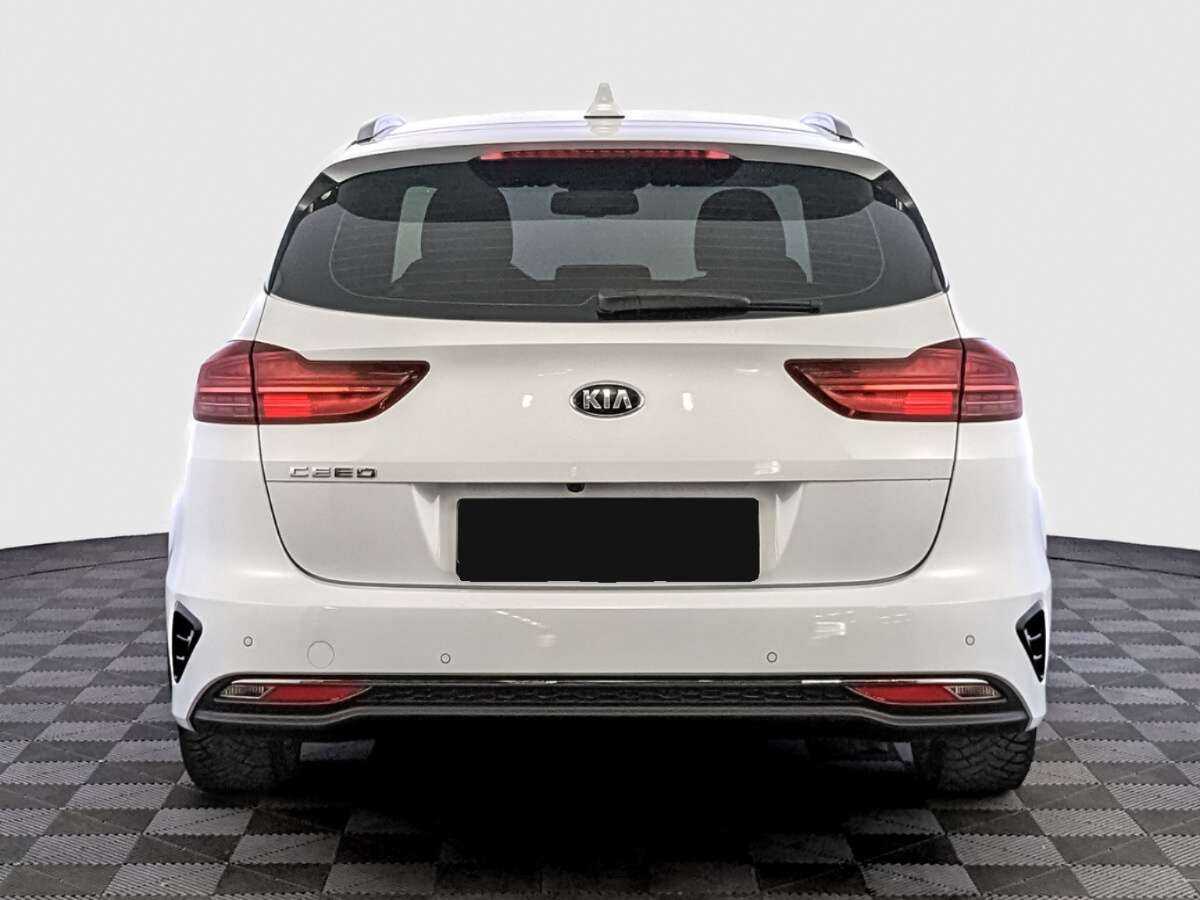 Купить Kia Ceed с пробегом. Фото: #5