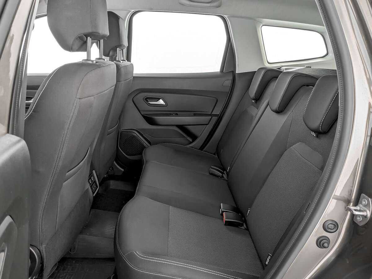 Купить Renault Duster с пробегом. Фото: #9