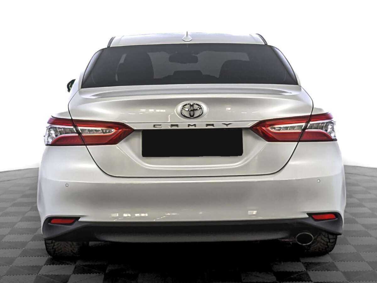 Купить Toyota Camry с пробегом. Фото: #5