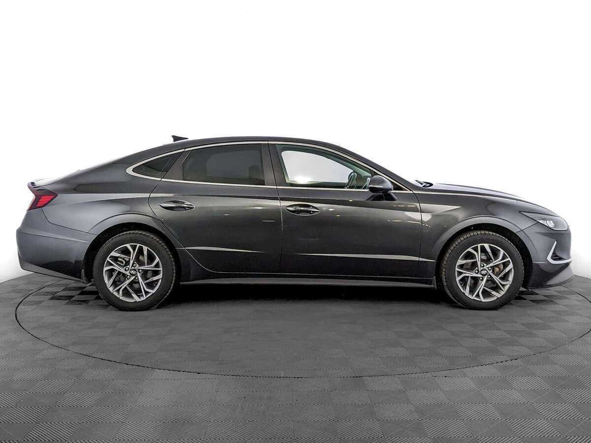 Купить Hyundai Sonata с пробегом. Фото: #3