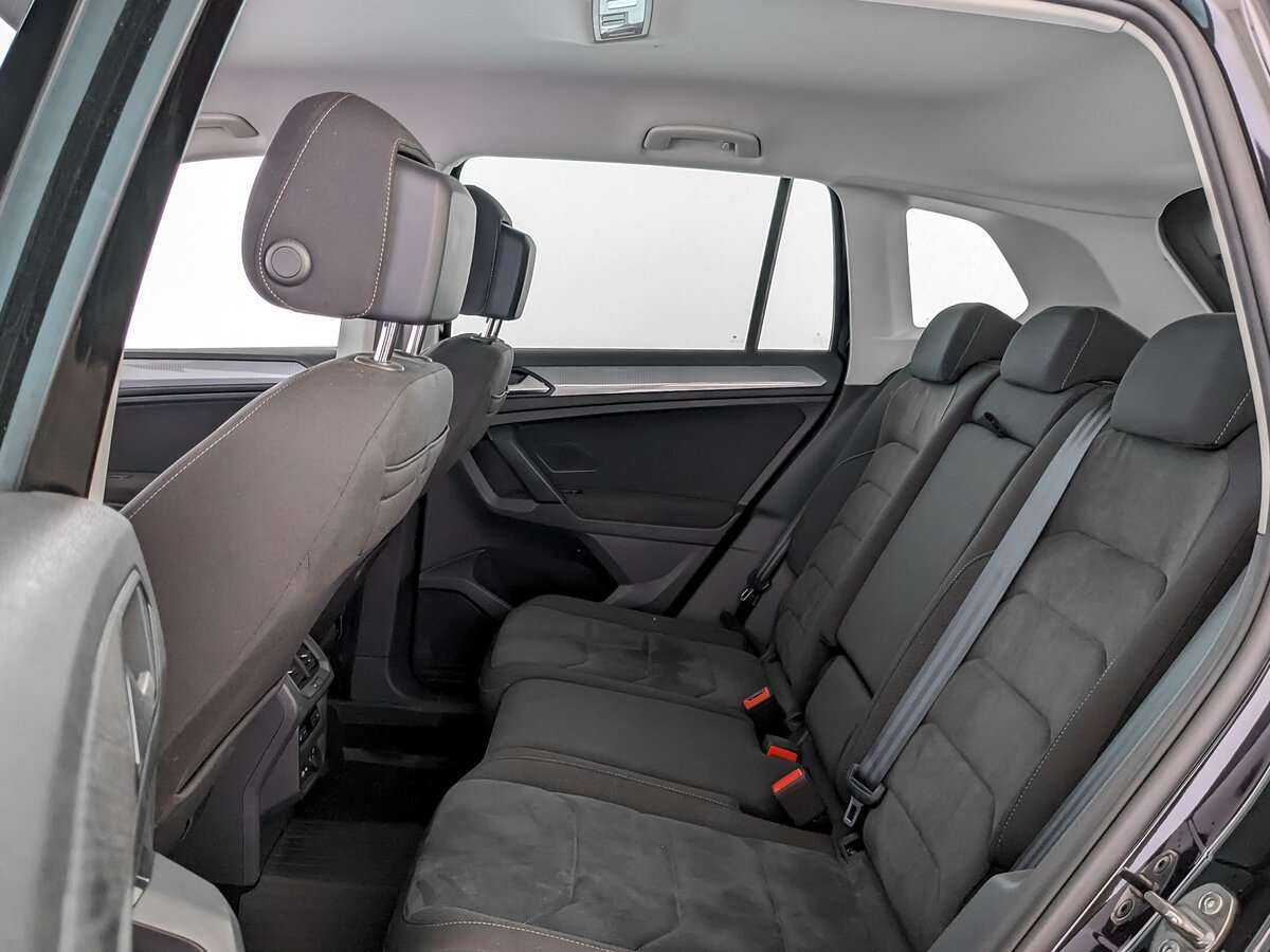 Купить Volkswagen Tiguan с пробегом. Фото: #9