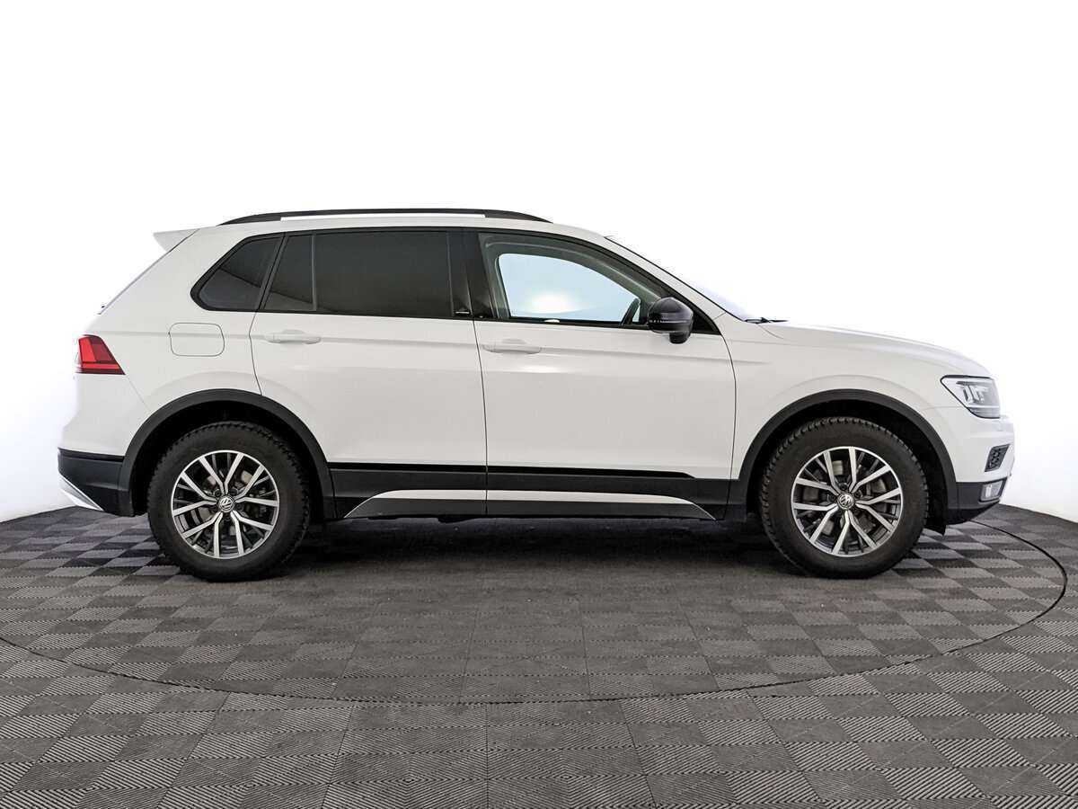 Купить Volkswagen Tiguan с пробегом. Фото: #3
