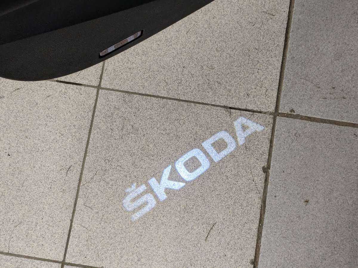 Купить Skoda Octavia с пробегом. Фото: #20