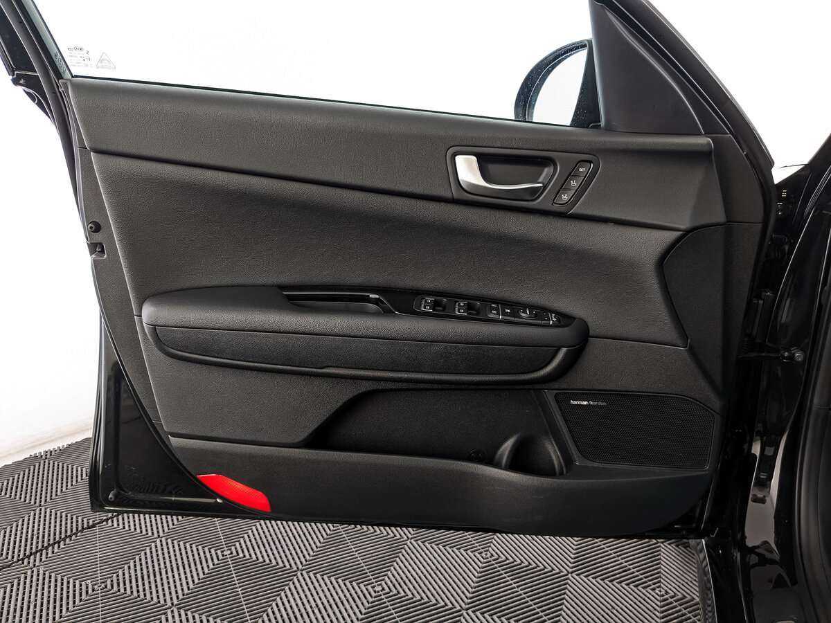 Купить Kia Optima с пробегом. Фото: #14