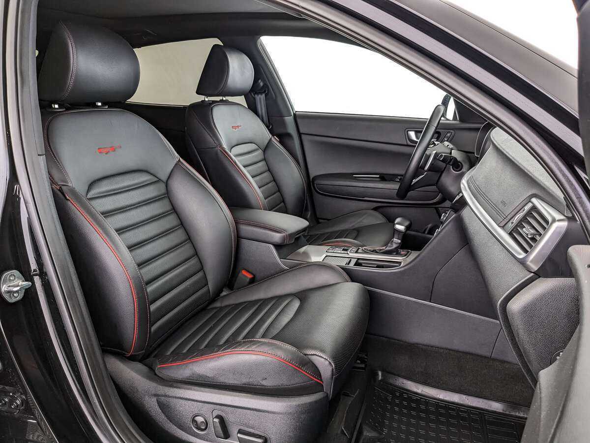 Купить Kia Optima с пробегом. Фото: #19