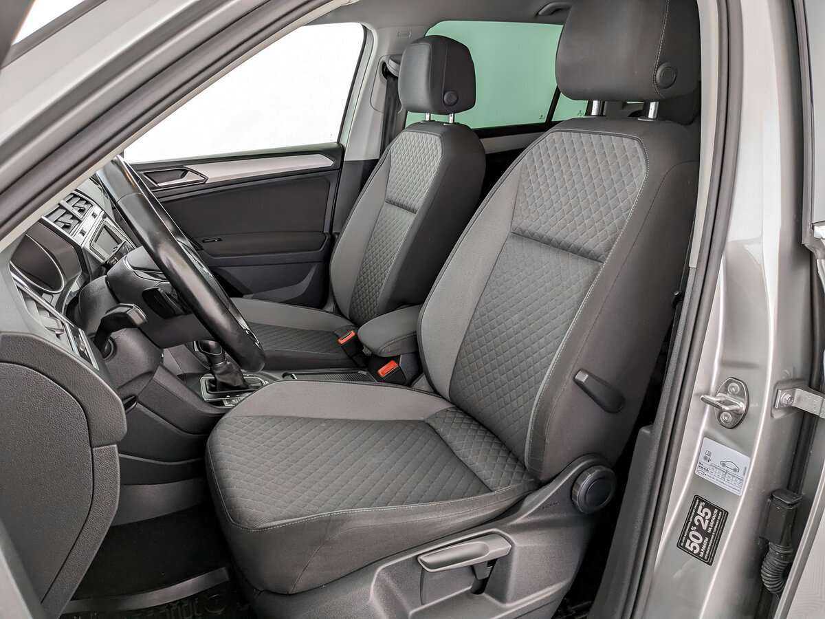 Купить Volkswagen Tiguan с пробегом. Фото: #15