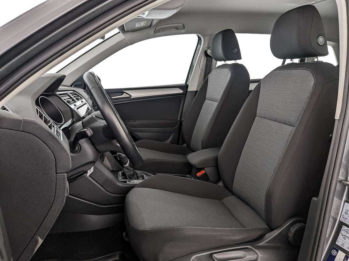 Купить Volkswagen Tiguan с пробегом. Фото: #13