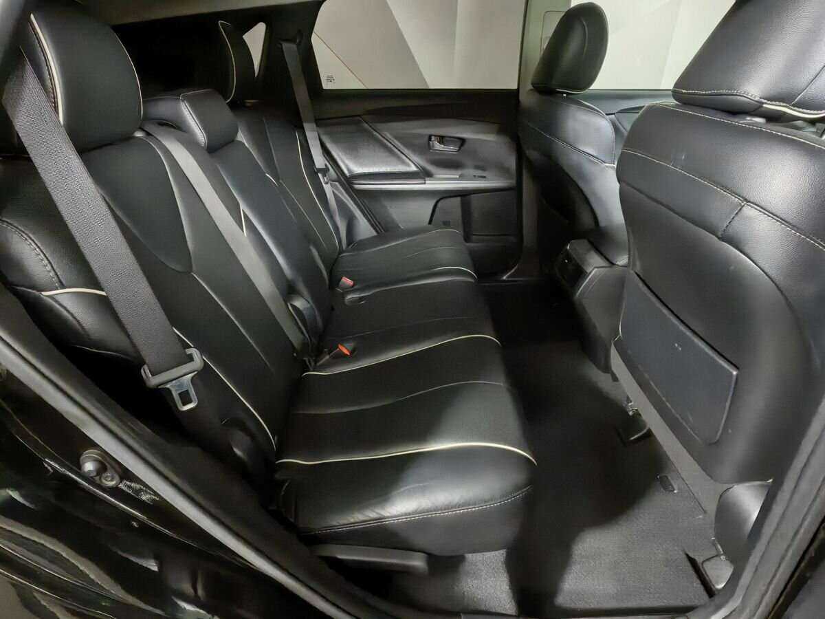 Купить Toyota Venza с пробегом. Фото: #11
