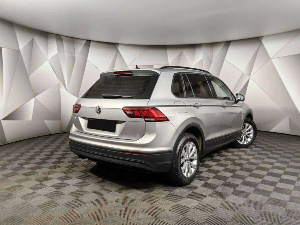 Купить Volkswagen Tiguan с пробегом. Фото: #1