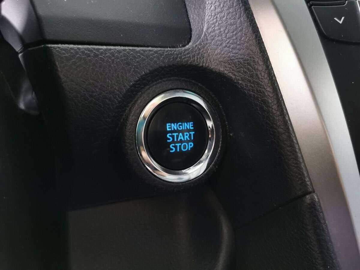 Купить Toyota Camry с пробегом. Фото: #15