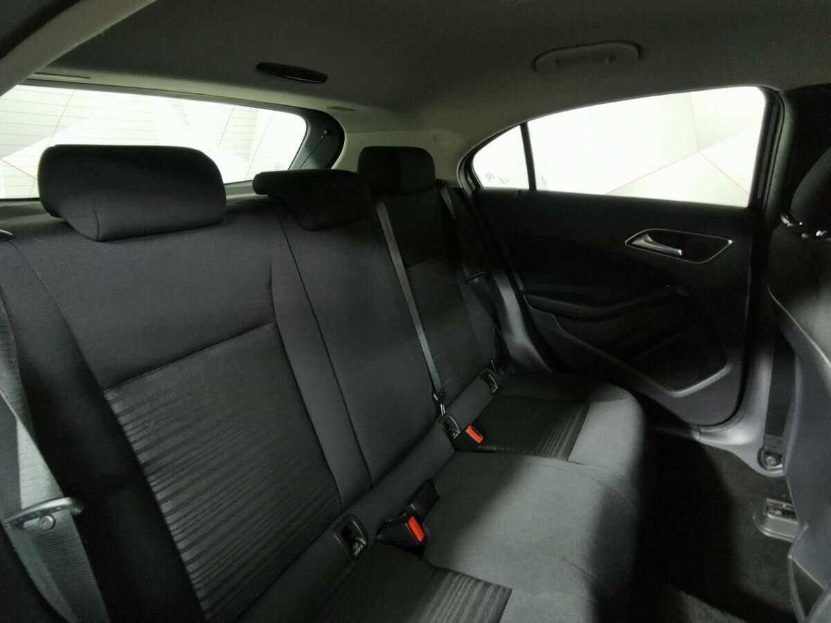 Купить Mercedes-Benz A-Класс с пробегом. Фото: #11