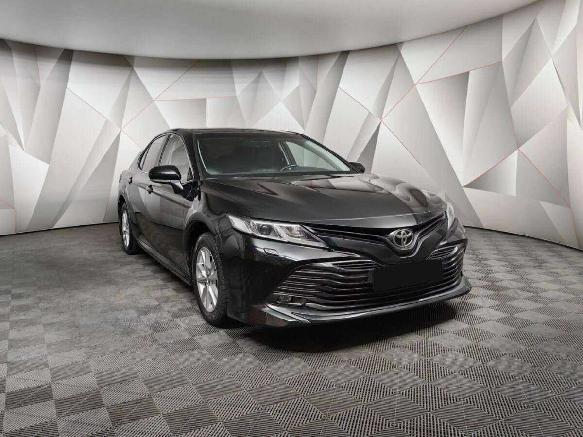 Купить Toyota Camry с пробегом. Фото: #2