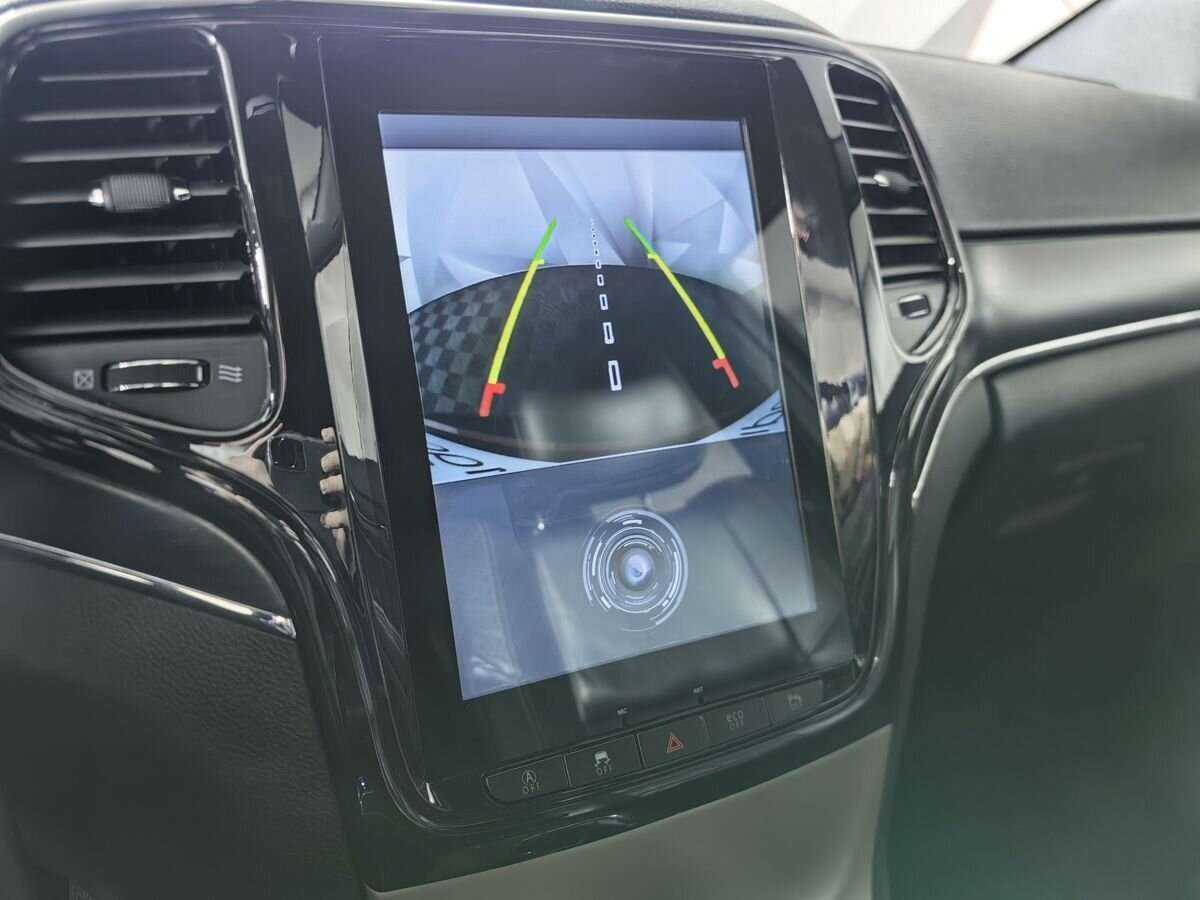 Купить Jeep Grand Cherokee с пробегом. Фото: #15
