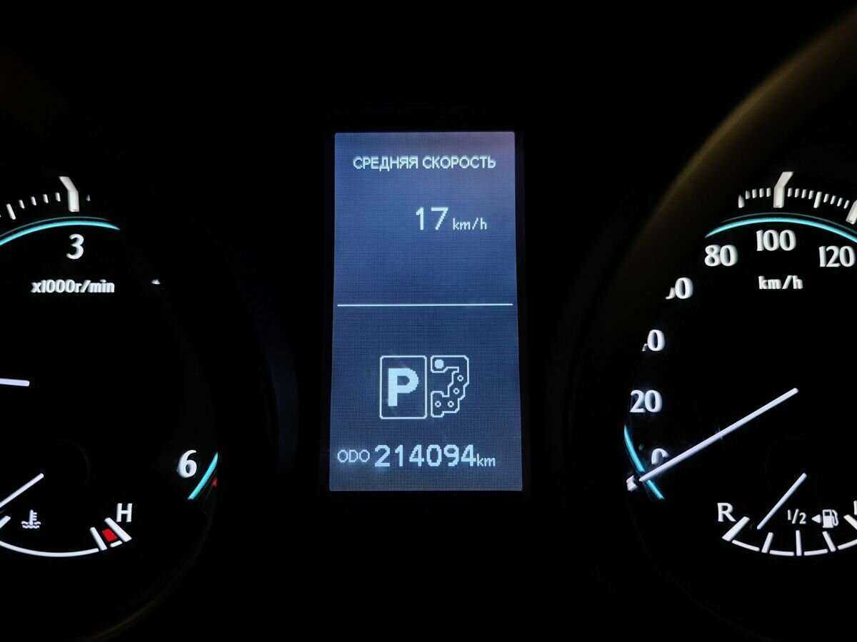 Купить Toyota Land Cruiser Prado с пробегом. Фото: #17