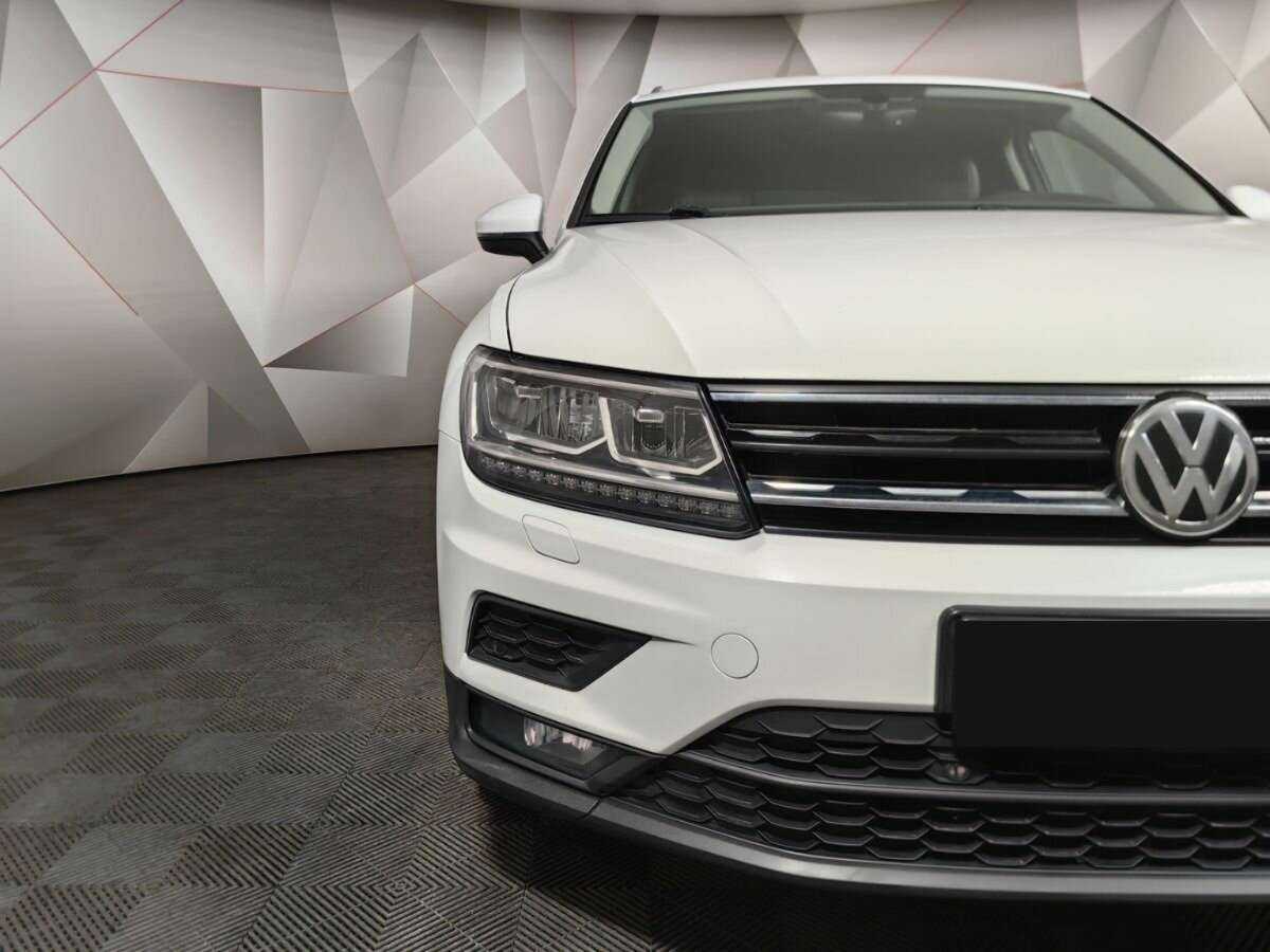 Купить Volkswagen Tiguan с пробегом. Фото: #15
