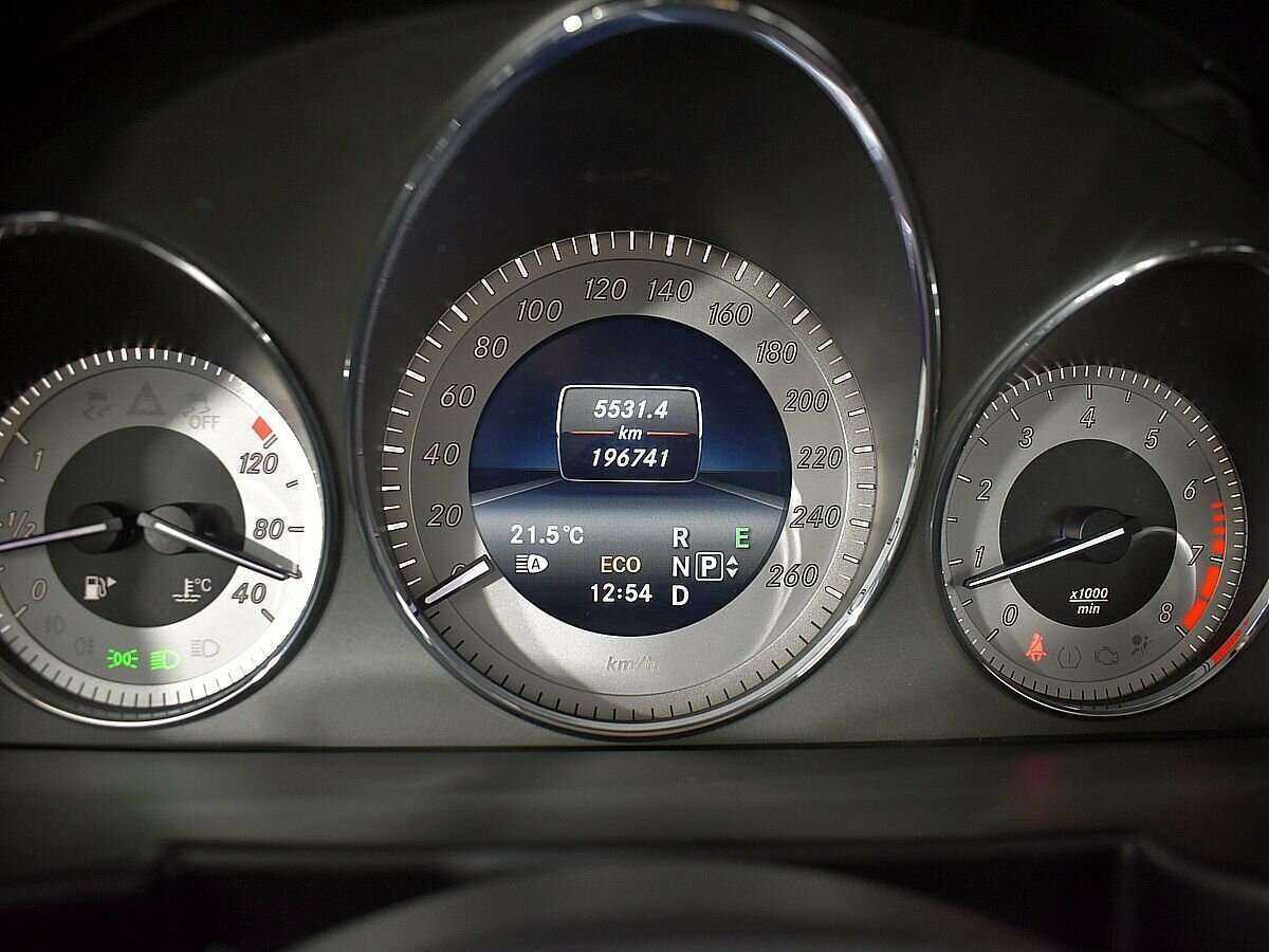 Купить Mercedes-Benz GLK-Класс с пробегом. Фото: #10