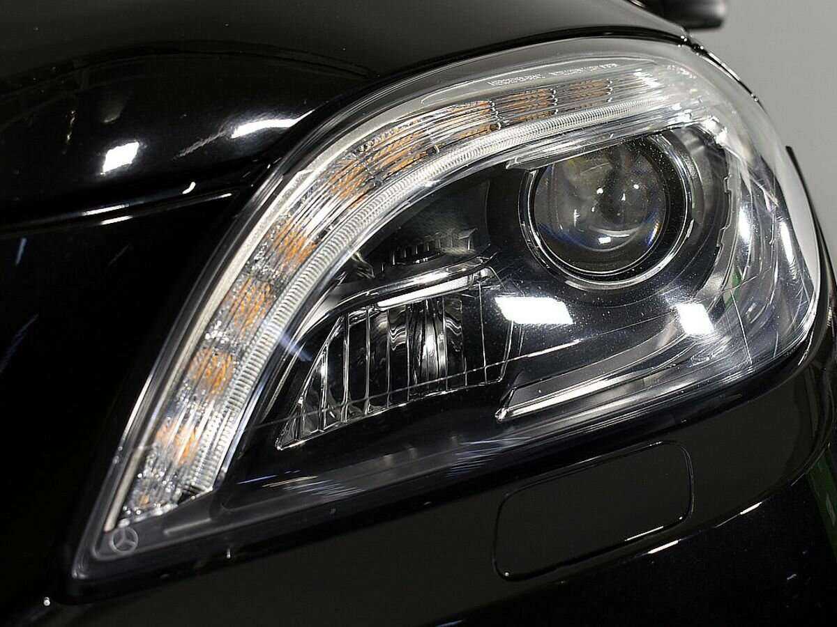 Купить Mercedes-Benz M-Класс с пробегом. Фото: #6