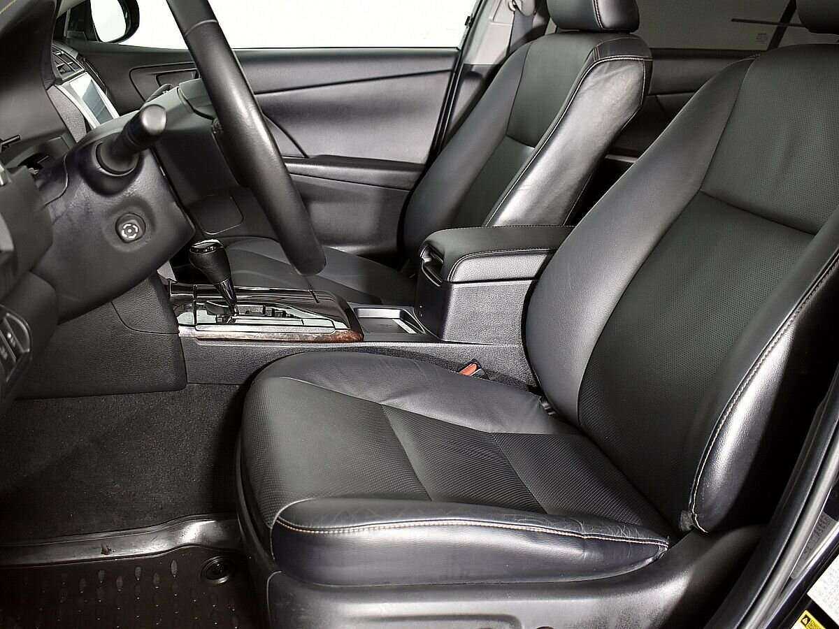 Купить Toyota Camry с пробегом. Фото: #7