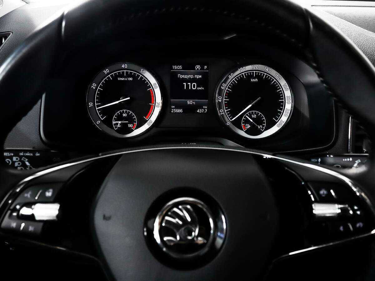 Купить Skoda Karoq с пробегом. Фото: #16