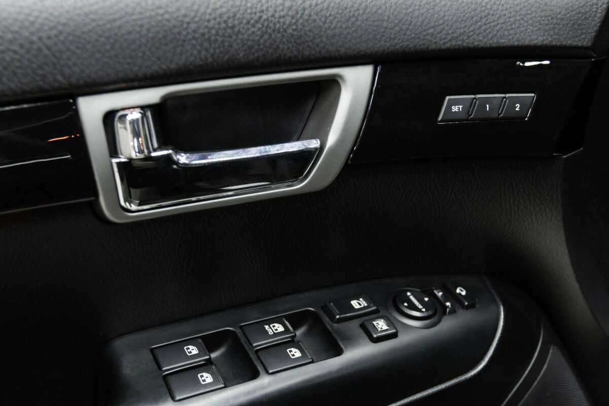 Купить Kia Mohave с пробегом. Фото: #6