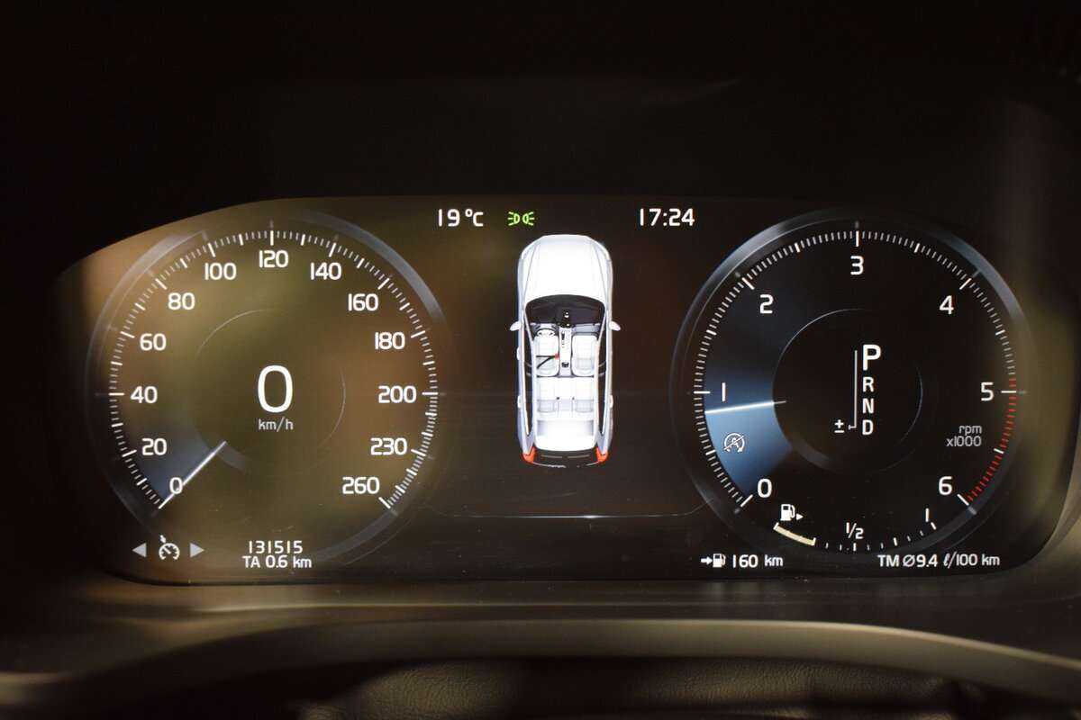 Купить Volvo XC60 с пробегом. Фото: #16