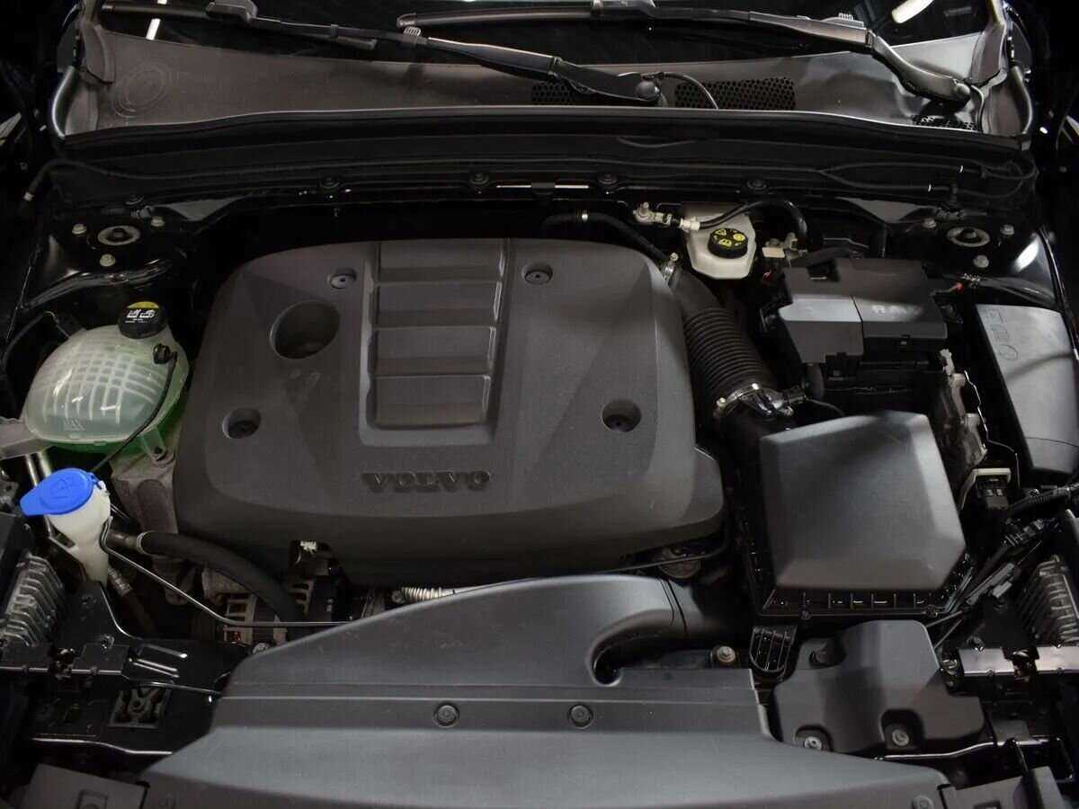 Купить Volvo XC40 с пробегом. Фото: #5