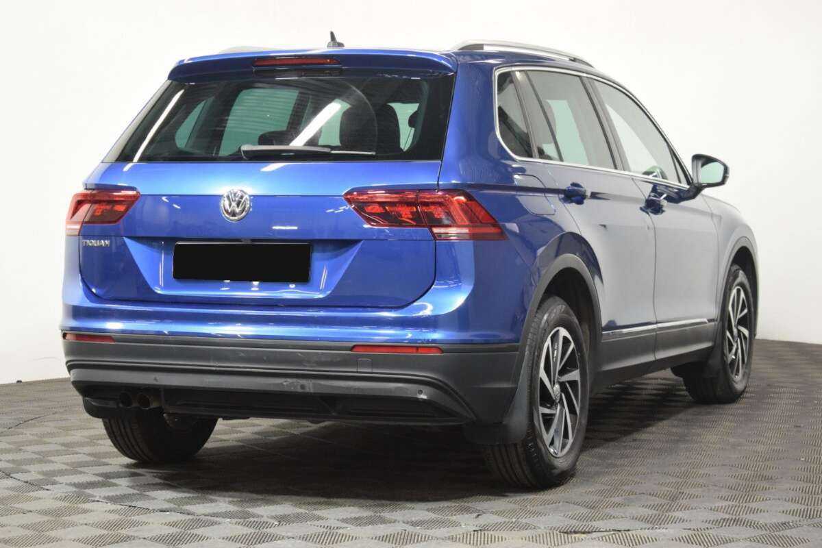 Купить Volkswagen Tiguan с пробегом. Фото: #3