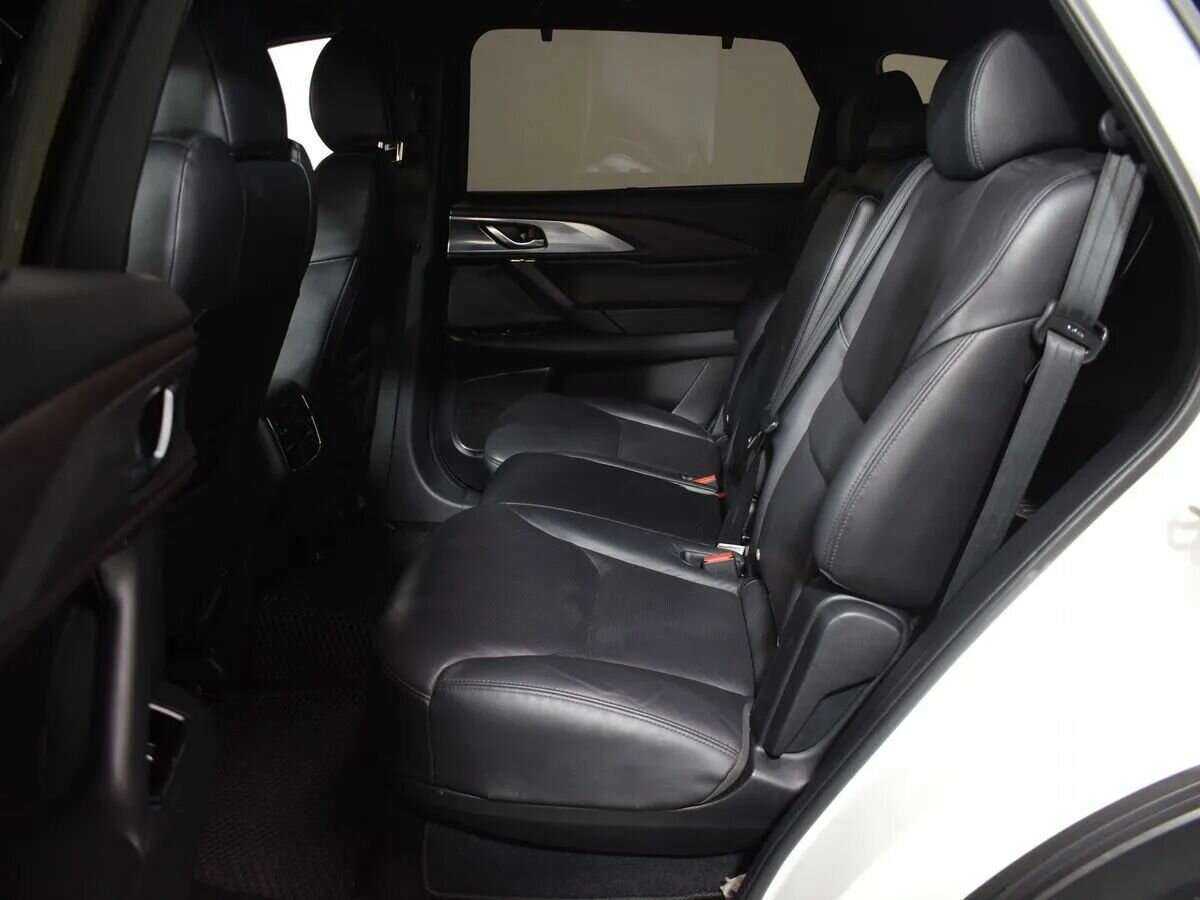 Купить Mazda CX-9 с пробегом. Фото: #13