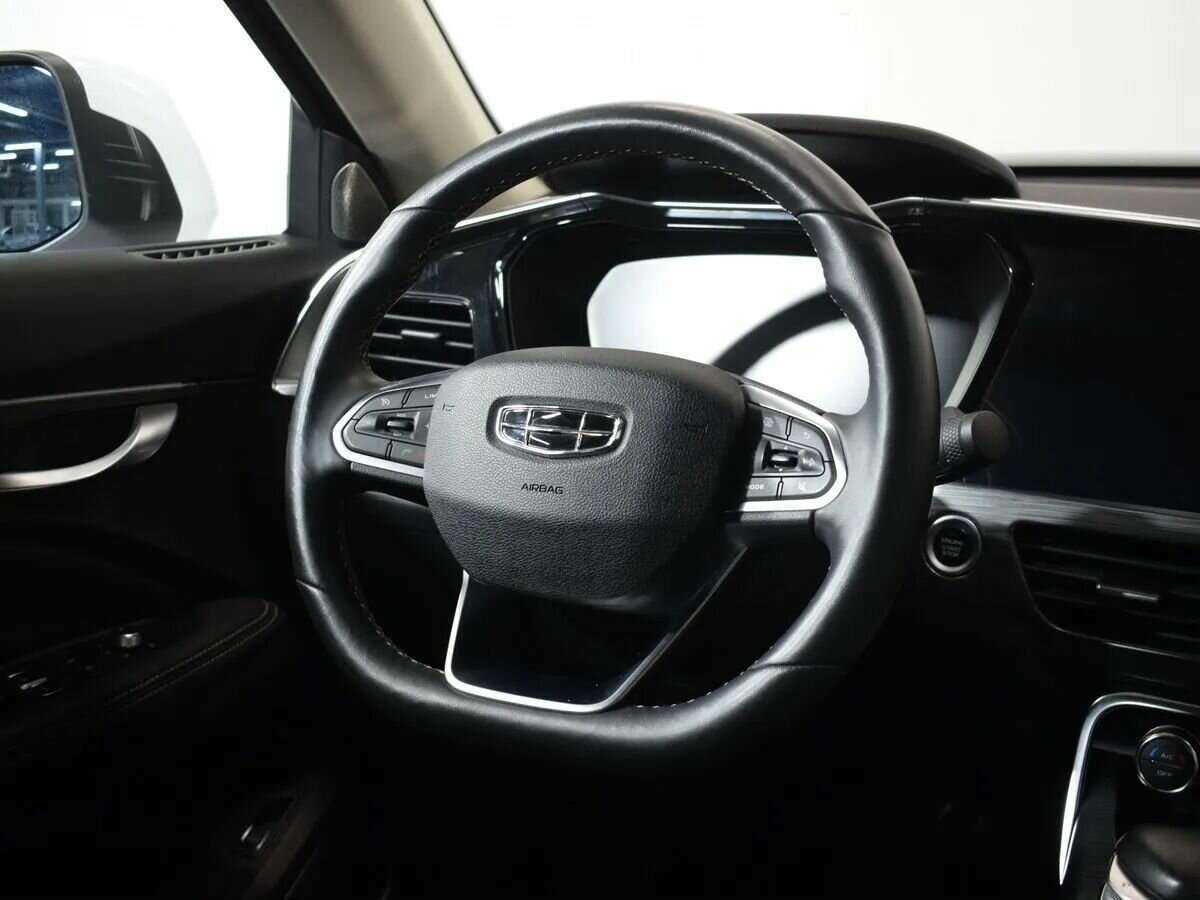 Купить Geely Tugella с пробегом. Фото: #12