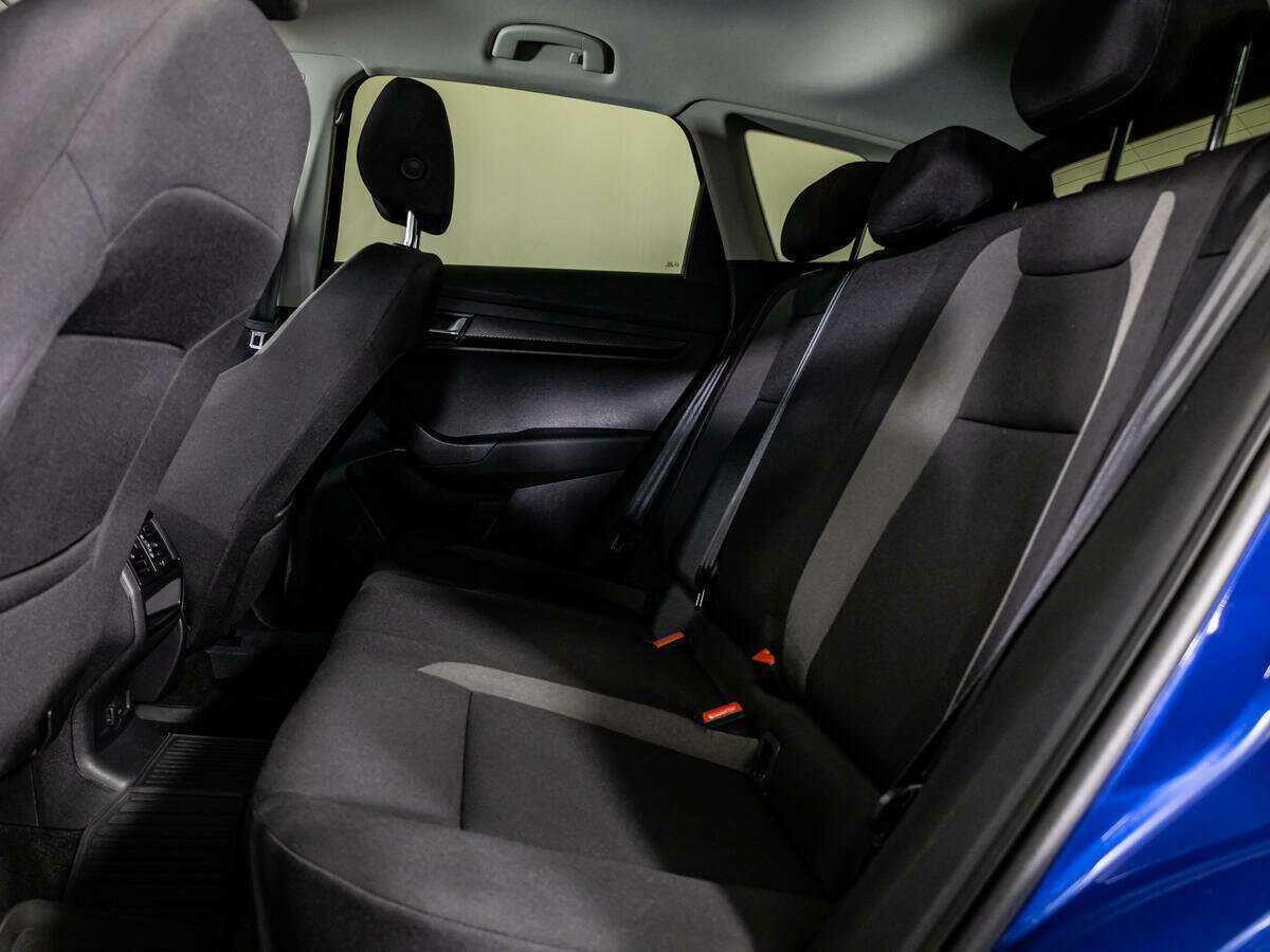 Купить Skoda Karoq с пробегом. Фото: #9